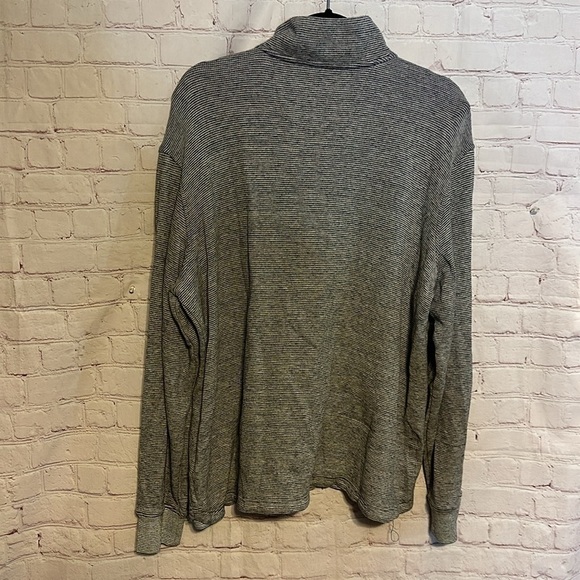 Robert Graham Classic Fit Sweater Size XL - Picture 6 of 8